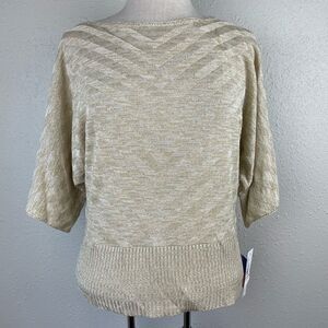 NWT Passports Three Quarter Sleeve Sweater Top Size M